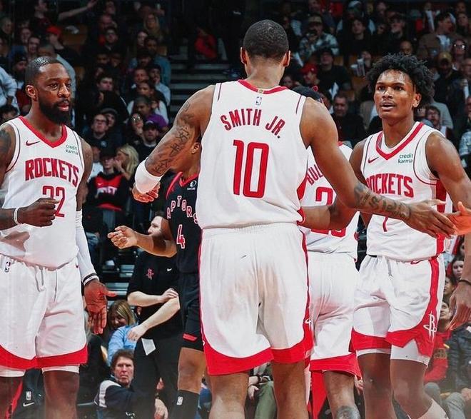 这不是偶然 这不是偶然